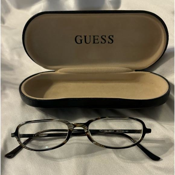 GUESS Glasses GU1124 MNK 48017-140 - Picture 2 of 8